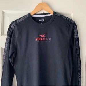 Hollister Crewneck Long Sleeve Shirt - Black with Logo - Size Adult Small